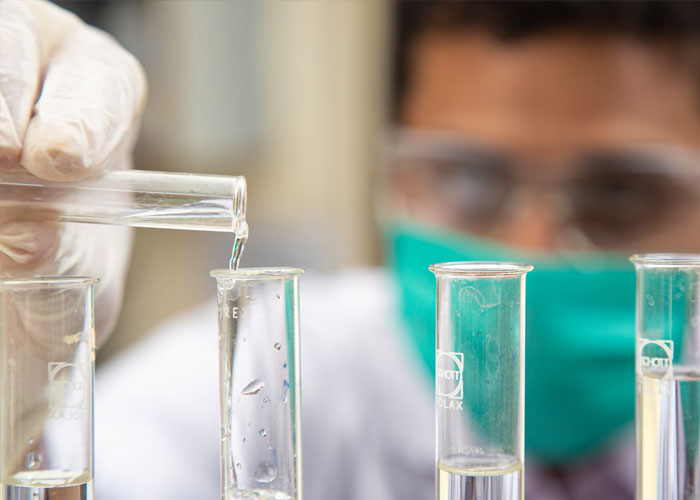 Someone Asks Teachers To Share Stories Of 'Doomed' Students Actually Making It Big, And They Deliver (32 Answers)