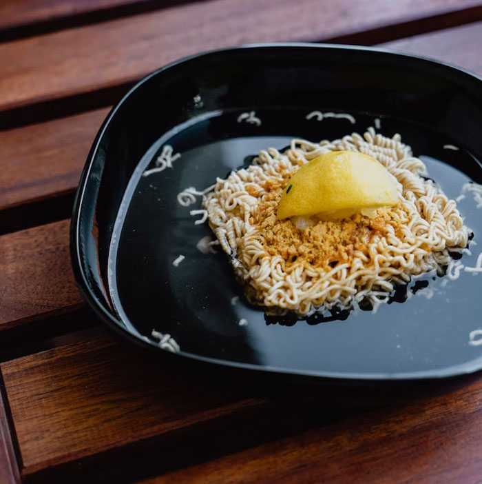 35 Times Intelligent Adults With Numerous Degrees Acted So Stupidly, It Resulted In Lots Of Embarrassment