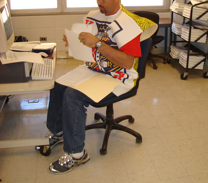 &ldquo;Everything Is Urgent And Panicked&rdquo;: Man Puts In 2-Week Notice, Toxic Management Puts Months Of Work On His Desk Instead