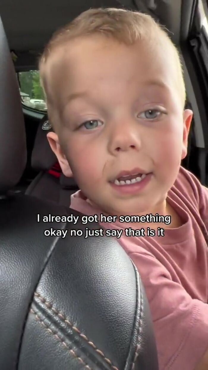 &ldquo;Girl, Don&rsquo;t Do This To The Workers&rdquo;: Mom Shows Off Kid Ordering In Drive-Thru