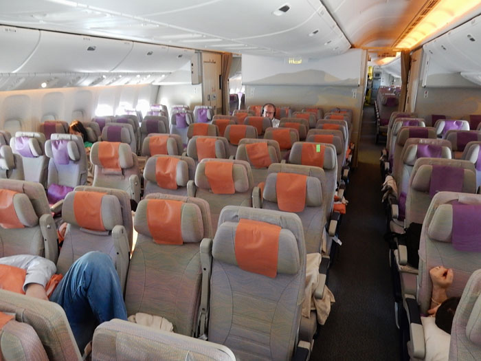 "My Stance Was About Etiquette And Principle": Man Stands His Ground During A Conflict Over Plane Seat With A Passenger Couple "My Stance Was About Etiquette And Principle": Man Stands His Ground During A Conflict Over Plane Seat With A Passenger Couple