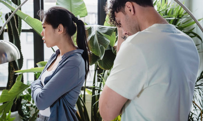 Mom Can't Believe Her Husband Suggested Her Daughter Sleep On The Couch, While His Daughter Gets A Whole Room To Herself