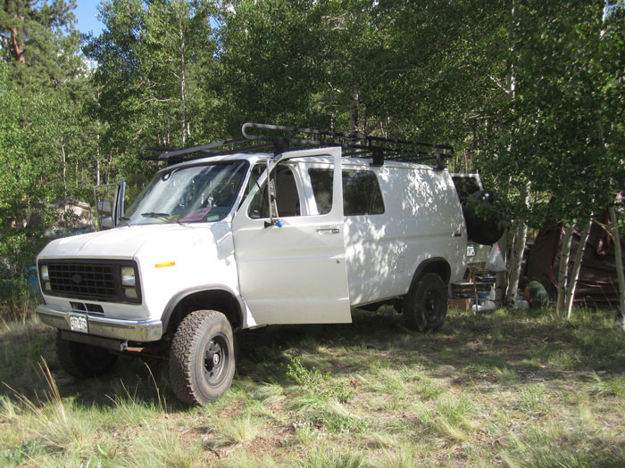 "You Don't Want Me To Unload My Car? Great!": Employee Agrees With Coworker Insisting He Shouldn't Help Unload His Car