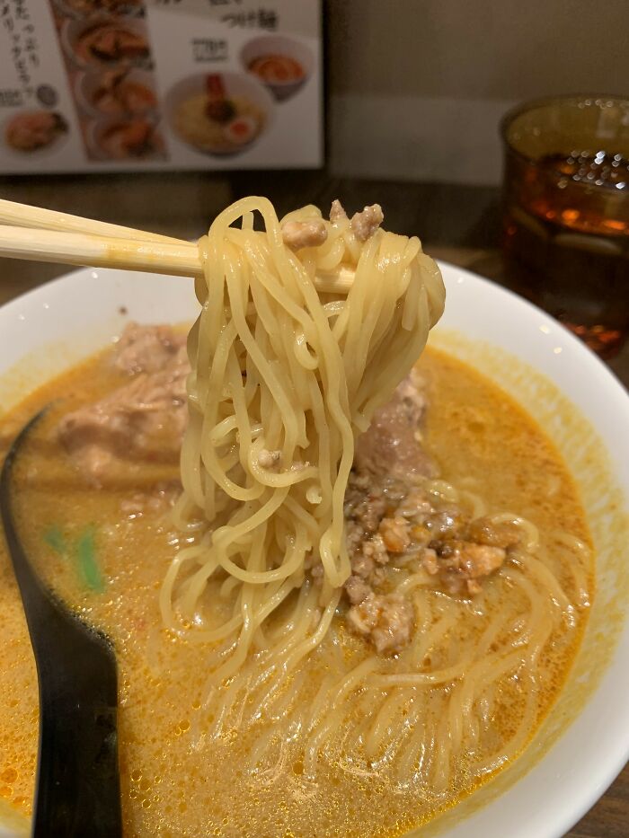 Person Asks "What Is Some ‘Poor People's Food’ That You Will Eat No Matter How Wealthy You Get?", And 30 Folks Deliver