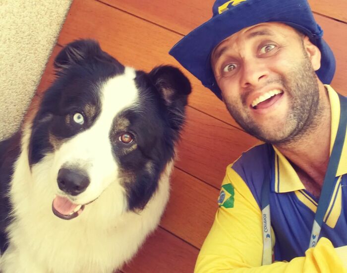 Meet The Brazilian Postman Who Conquers The Friendship Of Dogs And Cats Wherever He Goes (40 New Pics)