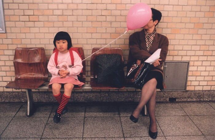 Instagram Account With Over 574 Thousand Followers Features Amusing Street Photos (30 New Pics)