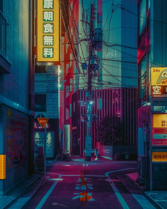 I Explored The Night Alleys Of Tokyo Under Neon Lights, And Here Are 30 Images That I Took