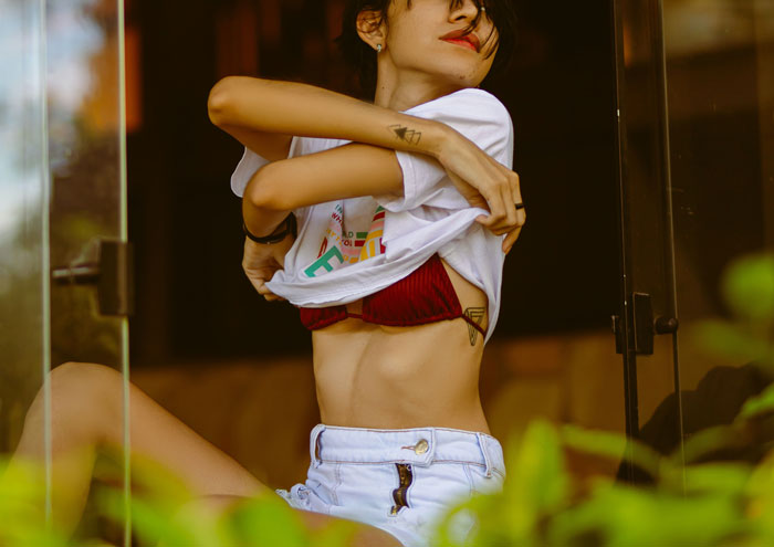 &ldquo;[Am I The Jerk] For Being Uncomfortable With My GF Being Naked Around Her Dog?&rdquo;