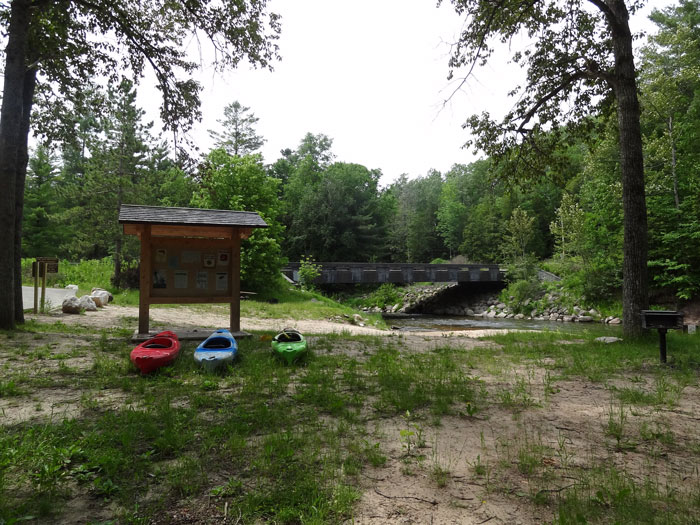 &ldquo;She Was Still Gone&rdquo;: Mom Leaves 8.5-Month High-Risk Pregnant Daughter In The Park After She Mentioned Changing The Baby&rsquo;s Name