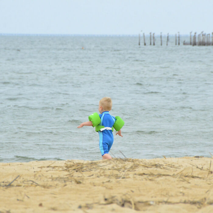 "What Screams 'I'm A Terrible Parent'?" (30 Answers)