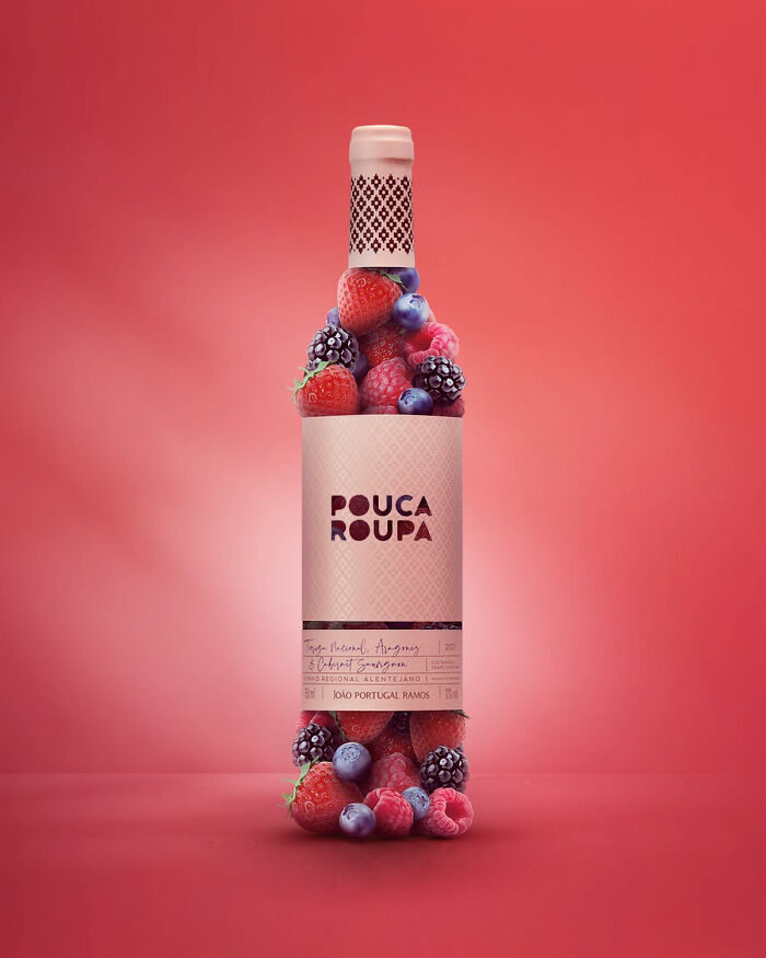 Pouca Roupa, Muito Sabor - Little Clothes, Lots Of Flavor