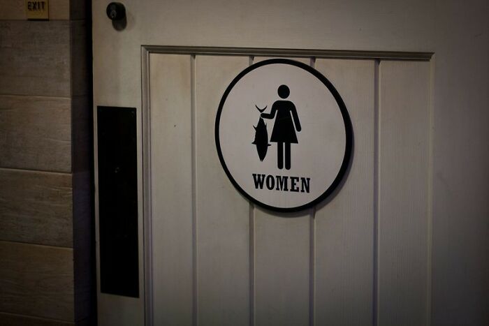 25 Unspoken “Girl Code” Rules Women Secretly Follow On A Day-To-Day Basis, As Shared Online