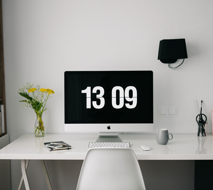 Woman Gets &ldquo;Punished&rdquo; For Working Overtime By Having Her Work Hours Reduced, Bosses Don&rsquo;t Communicate On This And Chaos Ensues