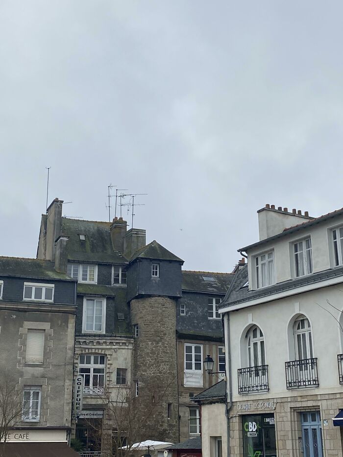 A Square House On Top Of A Tower ??