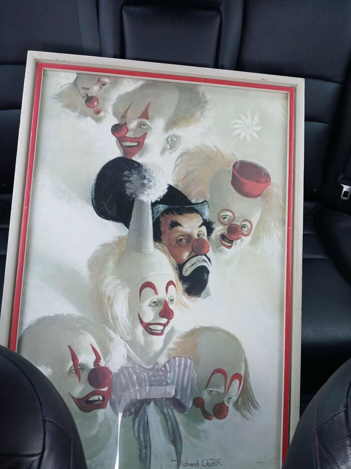 Encontramos esta enorme impresión de segunda mano. Mi novio inmediatamente supo que lo quería