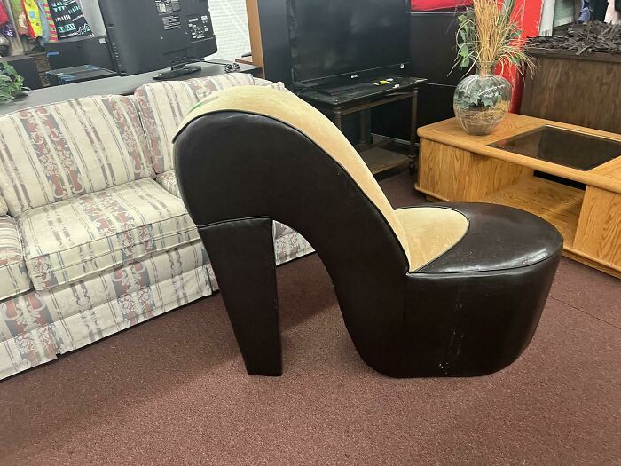 Had To Pass - Little Too Big For My Foot