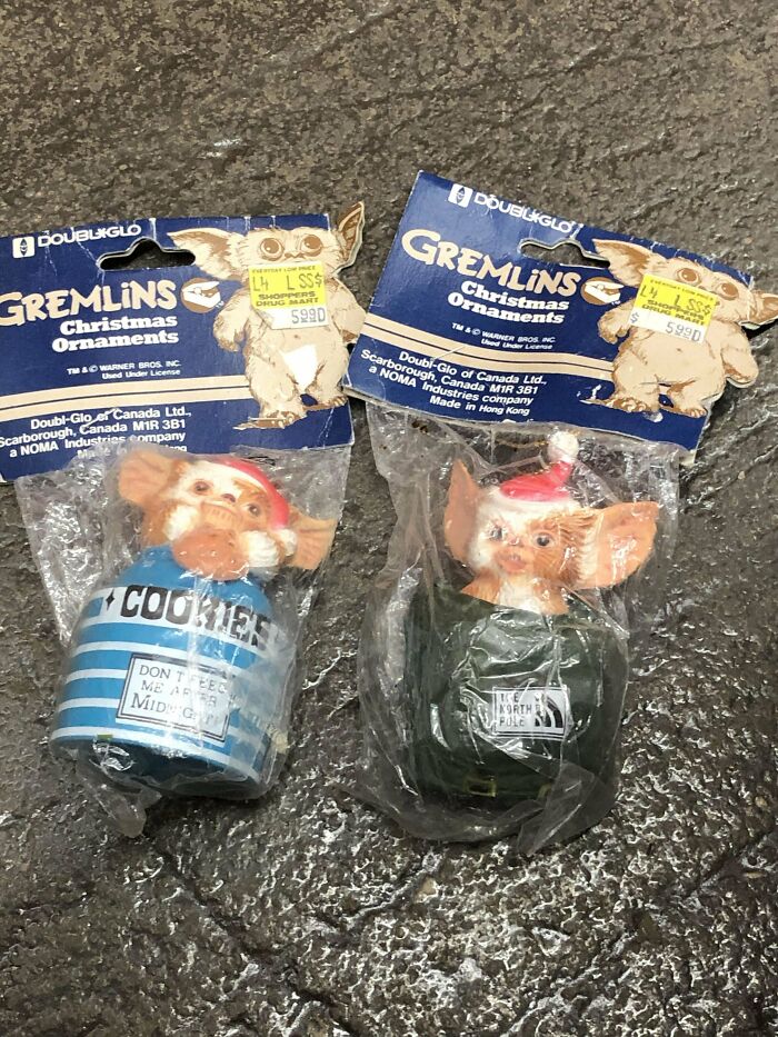 ¡Adornos navideños vintage de Gremlins por 3 dólares cada uno!