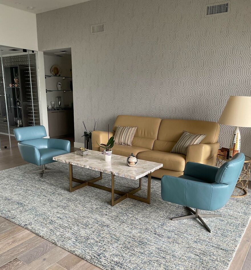 Leather furniture in the living room