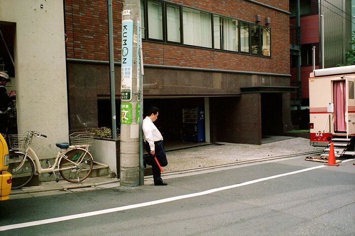 Shin Noguchi From Japan Shoots The Invisible Elements In Street Photography (New Pics)