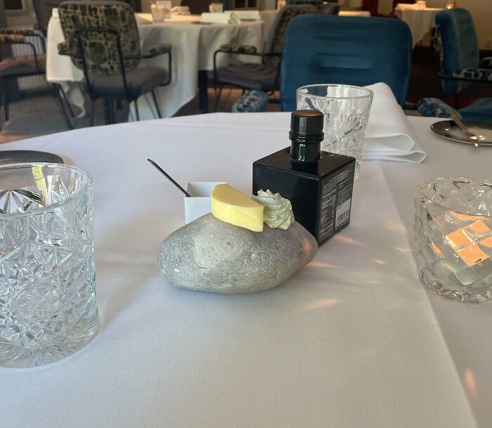 Even At A Michelin Star Restaurant They Don’t Have Plates