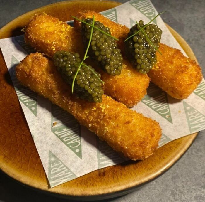 This Fancy Restaurant Has A $28 Mozzarella Stick And Caviar Appetizer