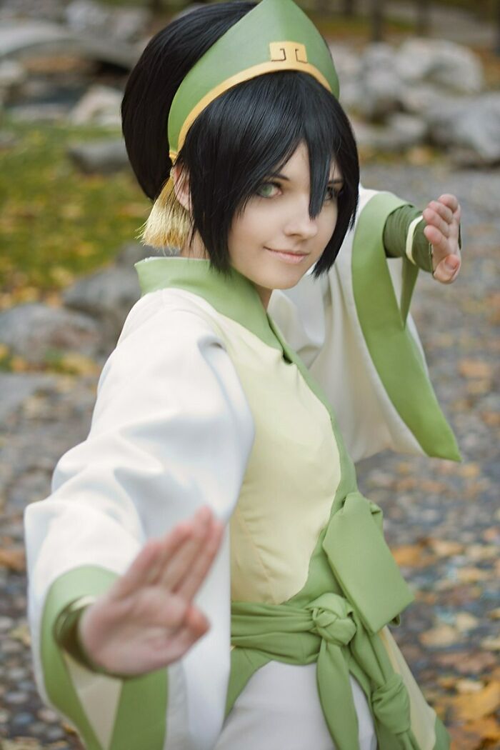 Person cosplaying Toph from Avatar