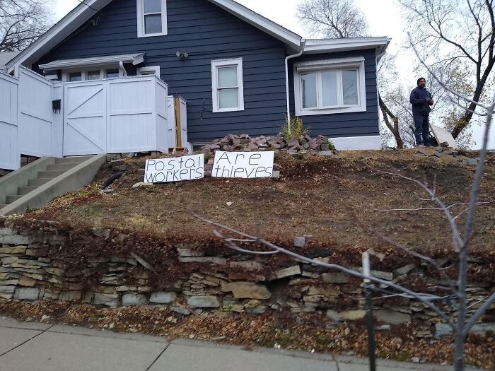 Postal Are Workers Thieves