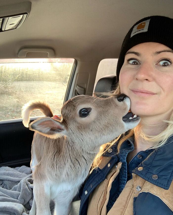 He Likes To Monch. It’s Gonna Be A Loooooong Car Ride