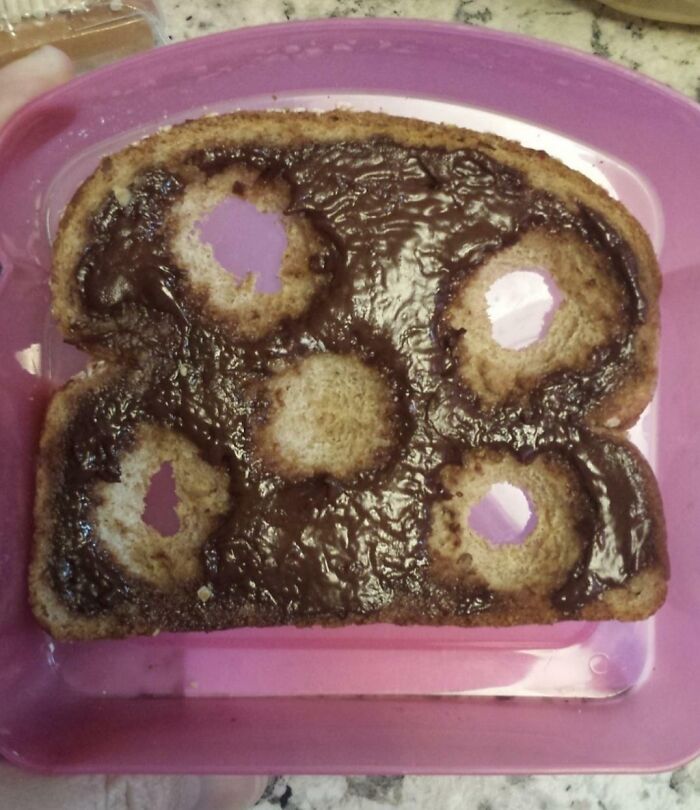 The Quincunx, Ladies And Gentlemen. There Are Those Kids Who Won't Eat The Crust. And Then, There's My Kid