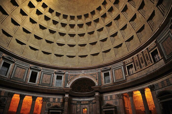 Looking Up In The Pantheon, Roma