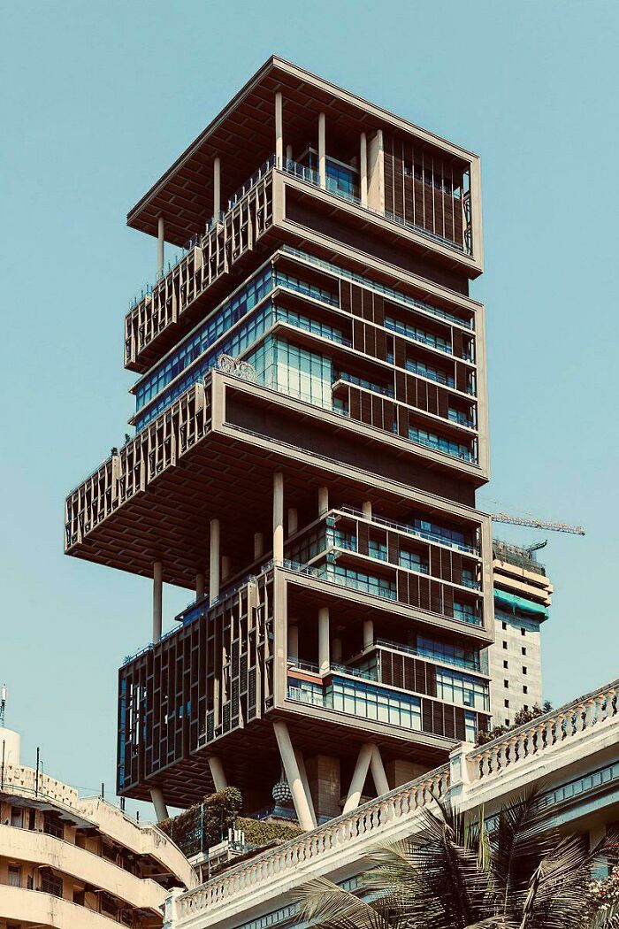 Antilia, The Most Expensive House In The World, Mumbai, India