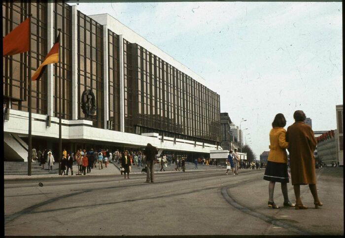 Palast Der Respublik (Palace Of The Republic), East Berlin, Ddr