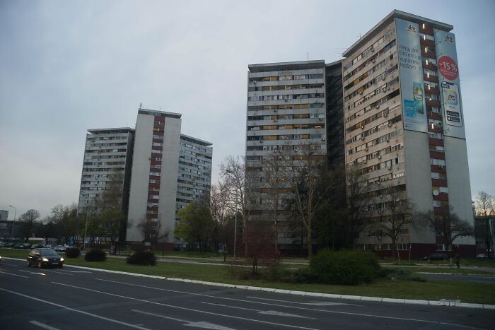 Omldinskih Brigada Street, Belgrade, Serbia