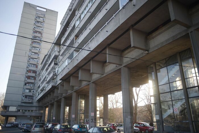 Kej Oslobođenja 8, Belgrade, Serbia