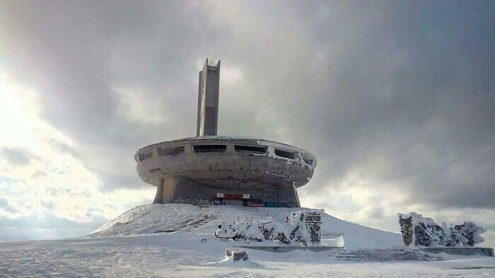 The Monument House Of The Bulgarian Communist Party - Buzludzha, Bulgaria