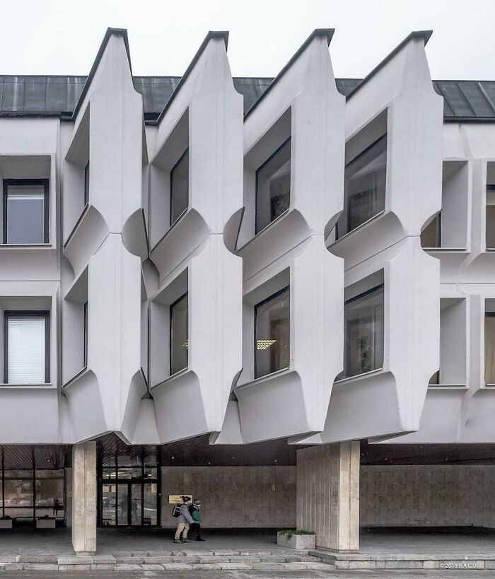 Former Ministry Of Communications Of The Lssr, (Now: Ministry Of Health Of The Republic Of Lithuania), Vilnius, Lithuania, Built In 1979. Architect: Justinas Šeibokas. (C) Bacu/ Photo By Dumitru Rusu