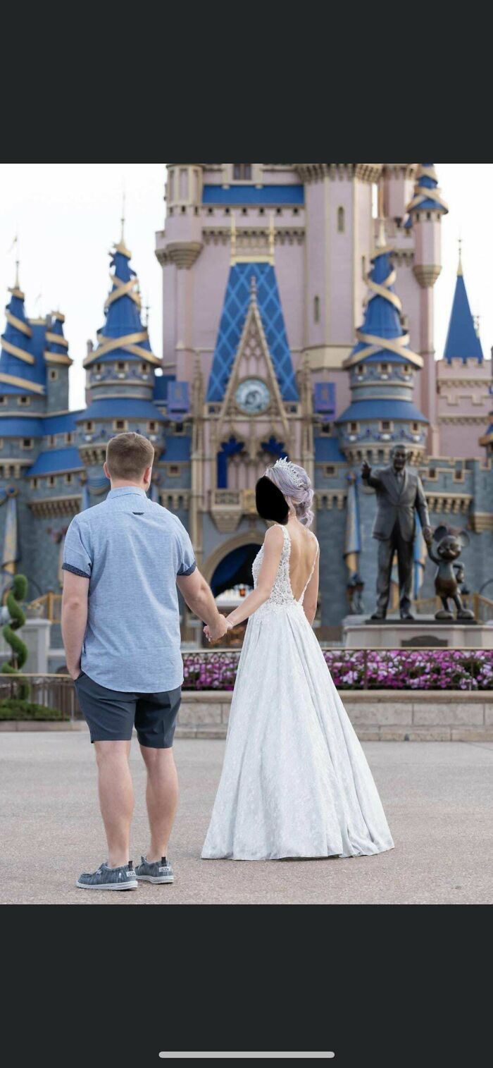 Another Case Of A Groom Being Underdressed For His Own Wedding