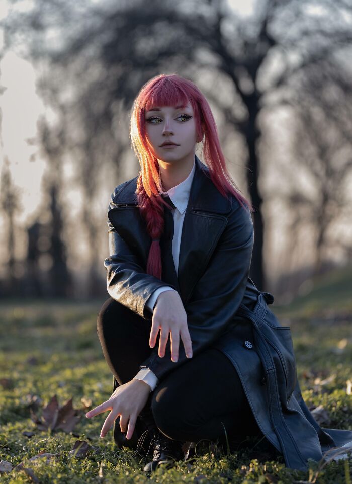 Person cosplaying Makima from Chainsaw