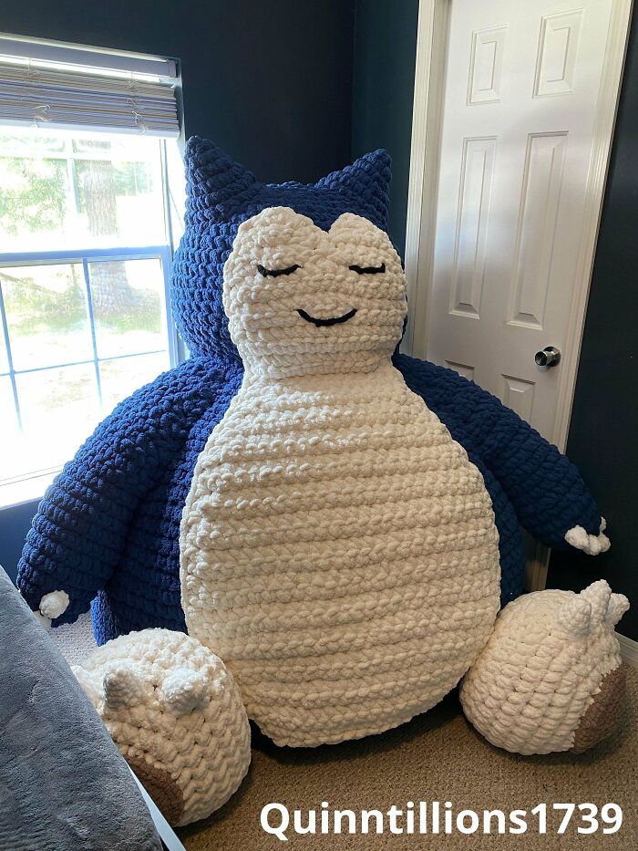 Life Size Snorlax Amigurumi!