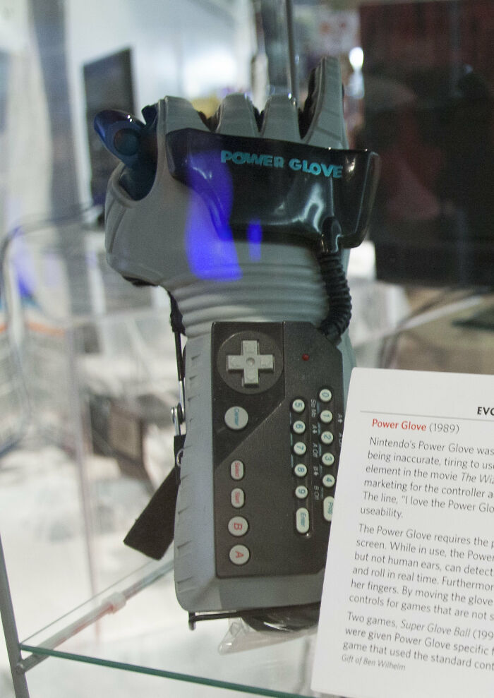 Retro Power Glove gaming controller showcased as a classic old gadget that influenced vintage tech trends.