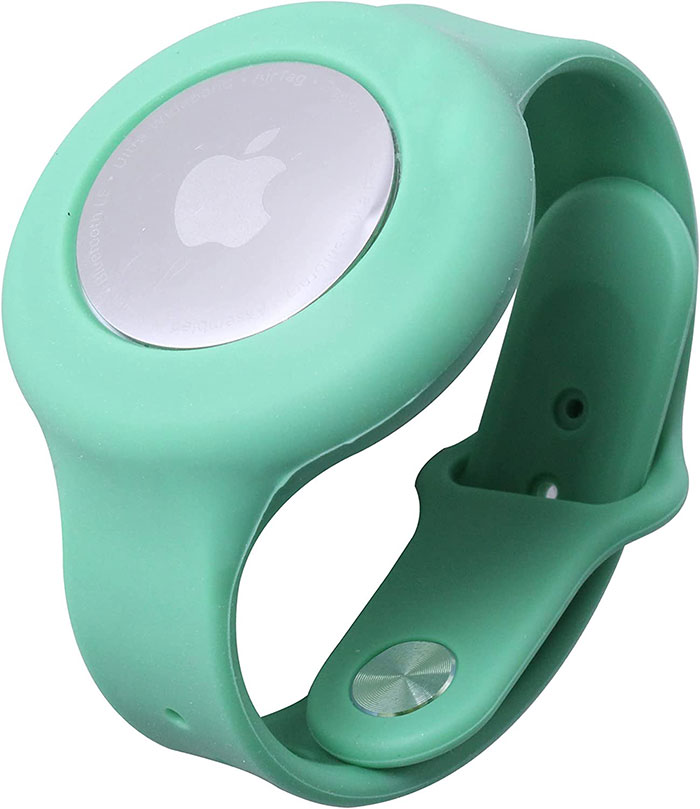 Mom Shares How She Tracks And 'Trains' Her Kids With Apple AirTags, And The Internet Has Thoughts