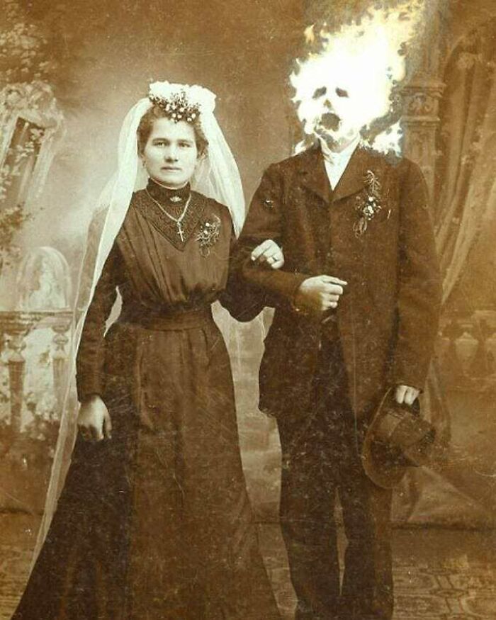 41 Cursed Images To Provide You Your Daily Dose Of Disturbing