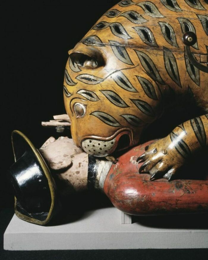 Tipi Sultans Mechanical Tiger