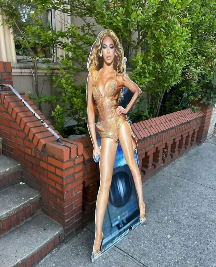 K, Don’t Freak Out, But Beyonce Is At 23/5th In Brooklyn! 