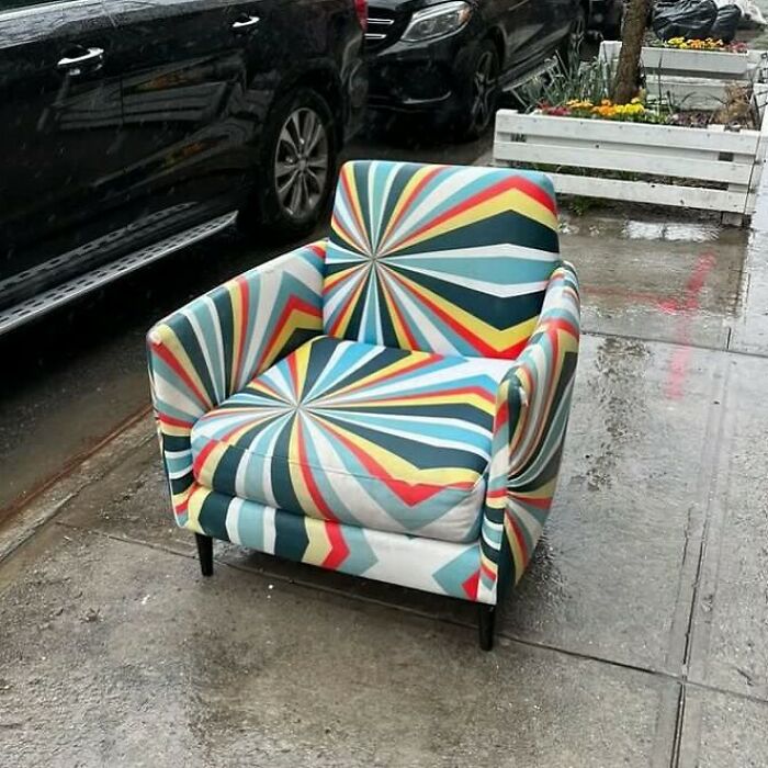 I’m Dizzy But Intrigued. Outside 800 Bergen- A Bit Wet! 