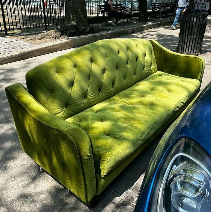 Whoever Gets This One Is Gonna Make Us Green With Envy!! Thompson Between Prince And Spring 