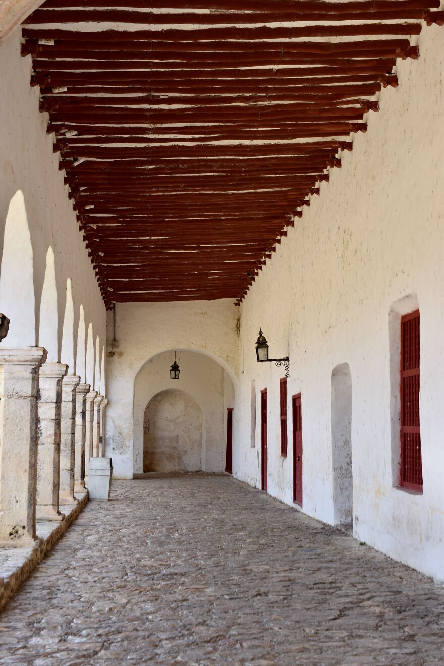 An Arcade In The San Antonio De Padua Monastery In Izamal, Yucatan, Mexico