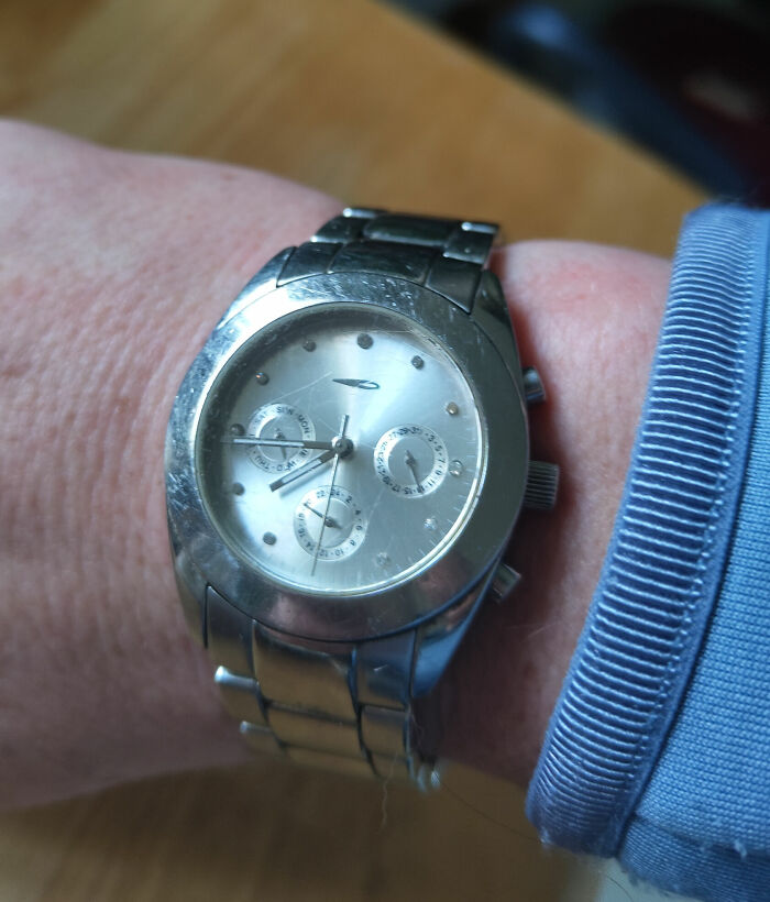 This Watch My Auntie Gave To Me. It Came With A Car She Bought In 2011. I Inherited The Car In 2017