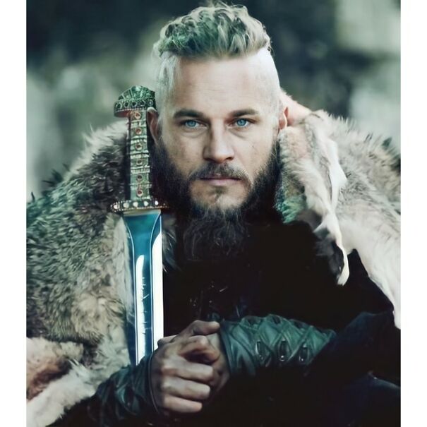 The Sword Of Destiny: Ragnar & Bjorn's Historic Viking Weapon And Commemorative Plaque