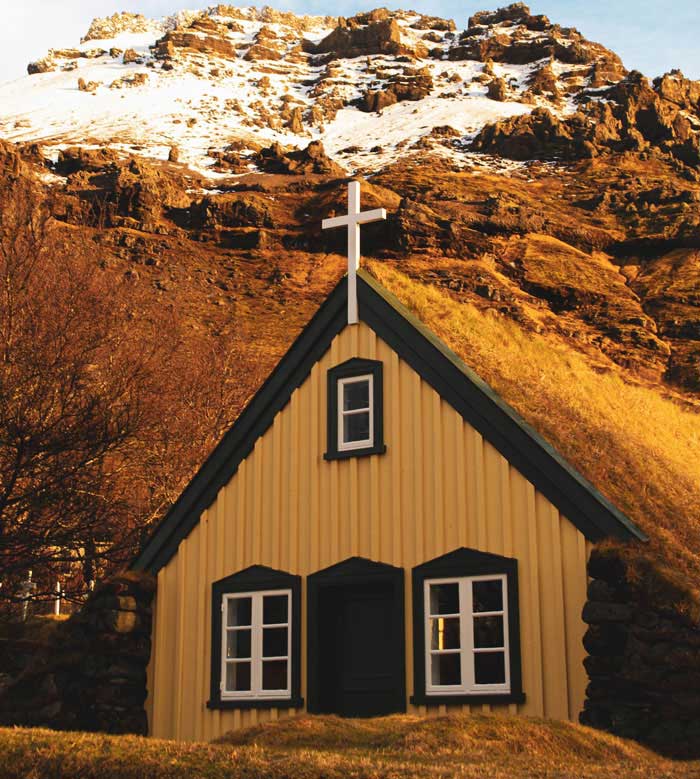 31 Things That Shook People’s Faith In Religion, As Shared In This Online Group